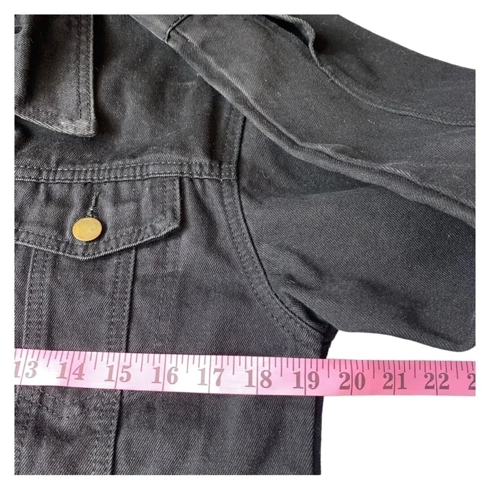 Women’s Embroidered Boho‎ Floral Black Long Sleeve Denim Jacket Size Small